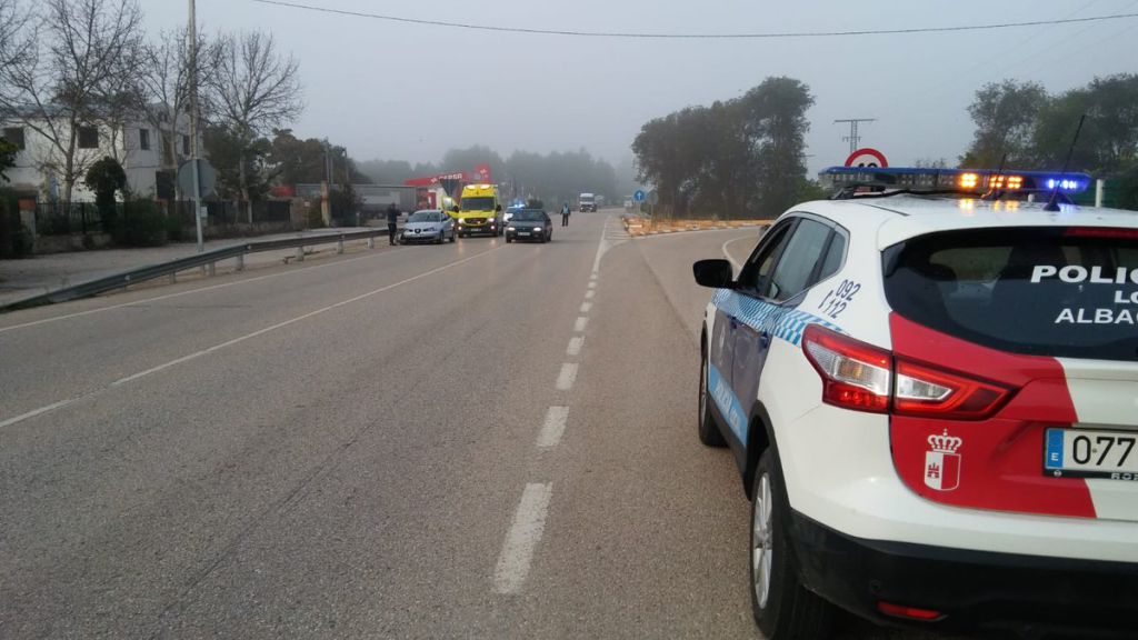 Un herido en un accidente por la carretera de Ayora