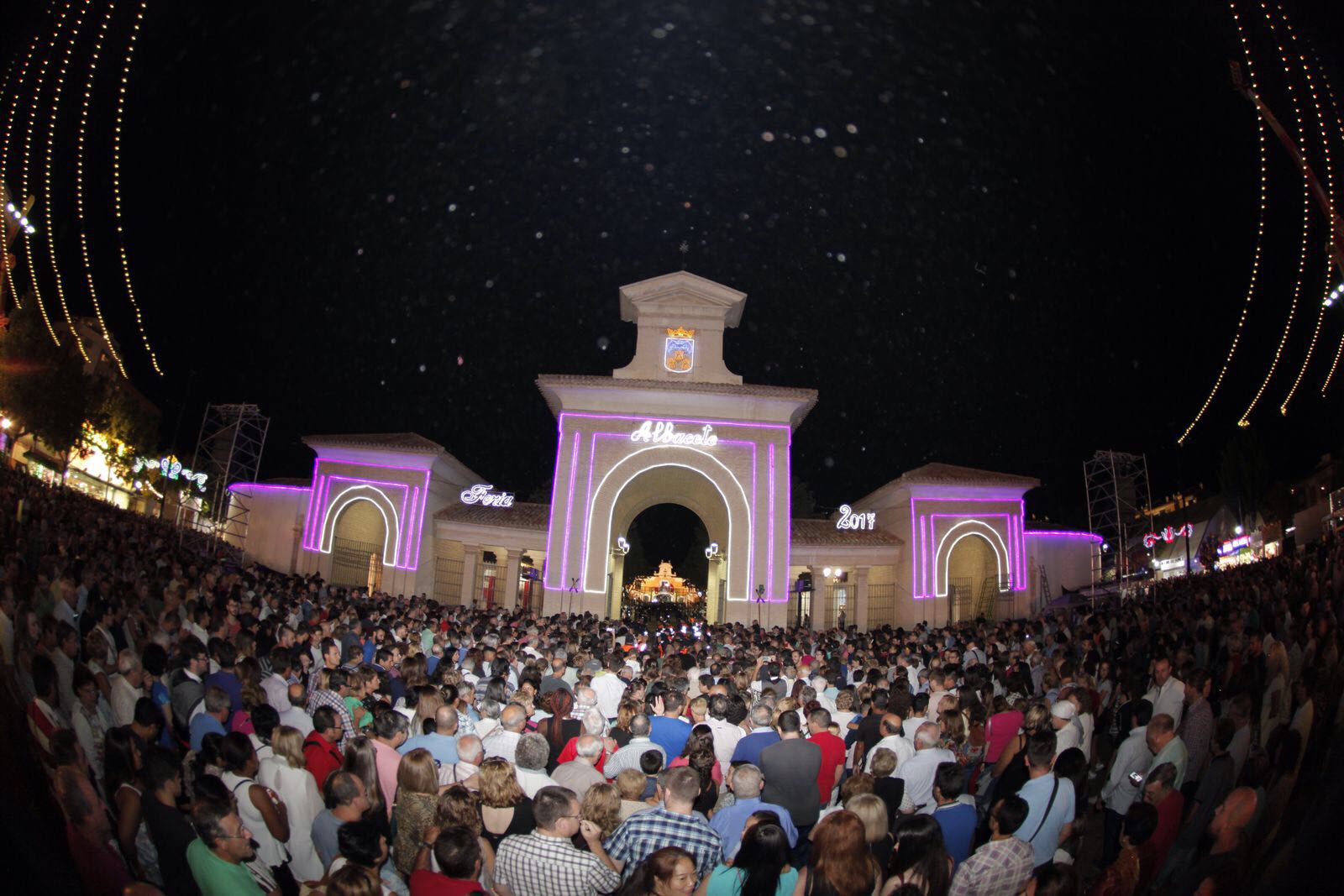 d3f8c3d730023d08fee7c2f6e15b44db-76e