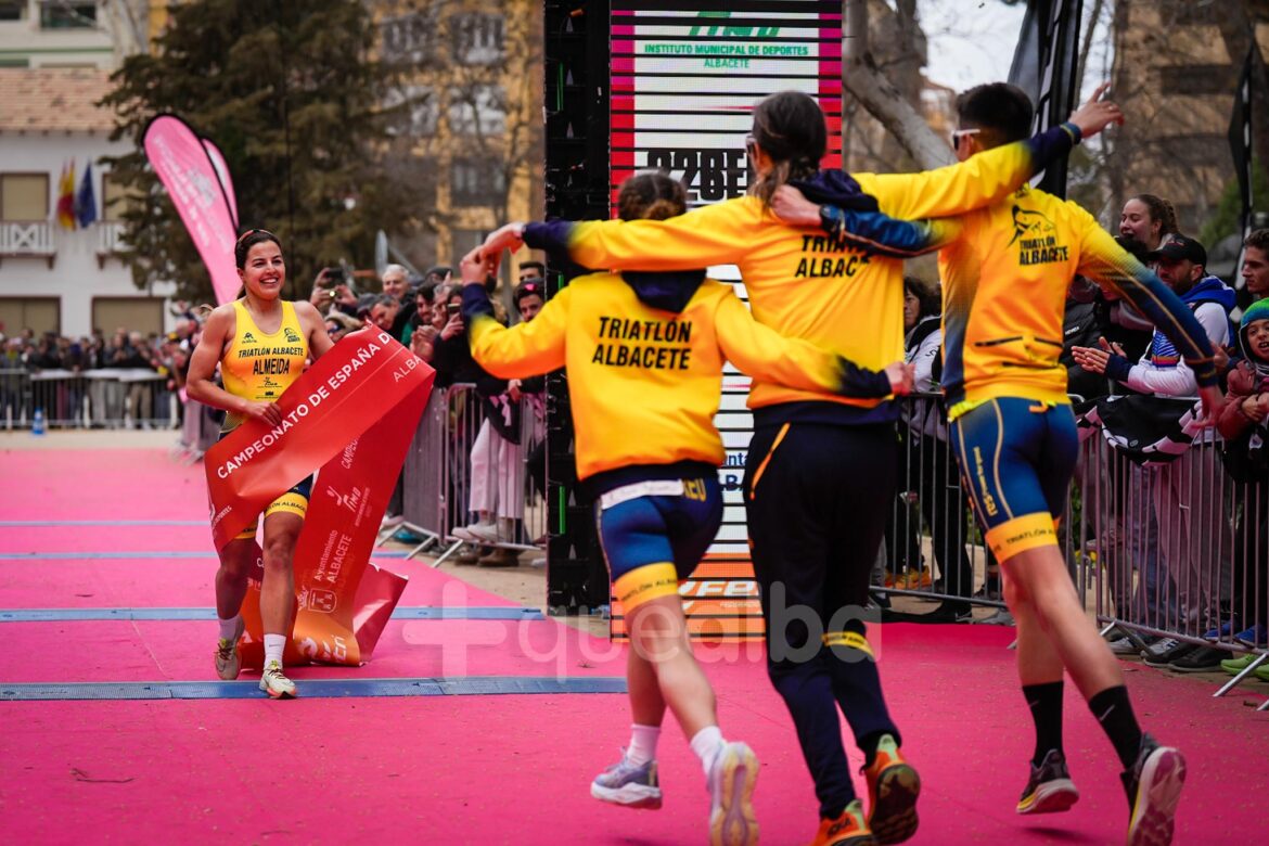 e4c630da3fac11eb6f19cc21d2364168-94d