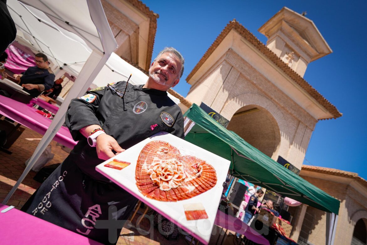 3f3601fd60f319494bedb40190fd23ca-cef