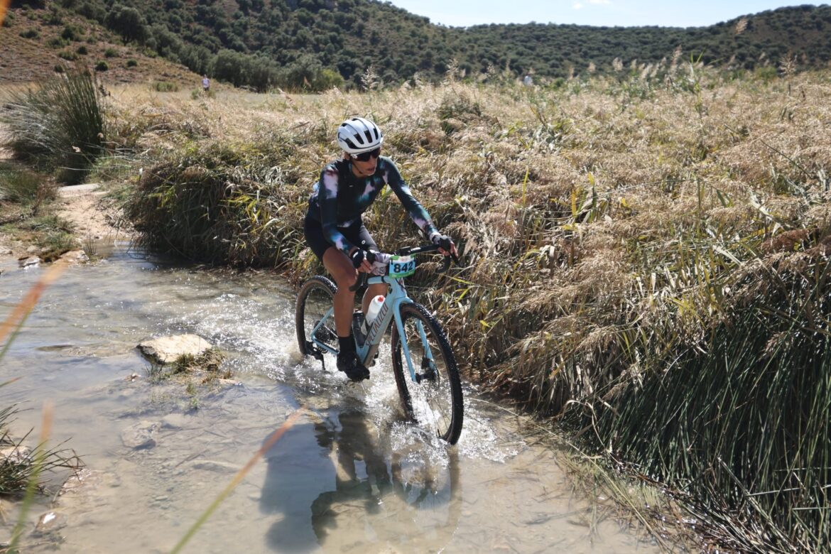 69fe56d40608ea73cee70eb397719c5e-e51