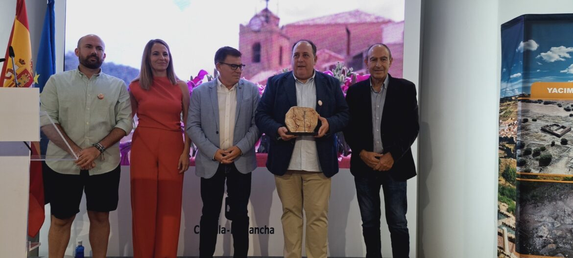 bb6625d0fe90218756a58ec891452b11-701