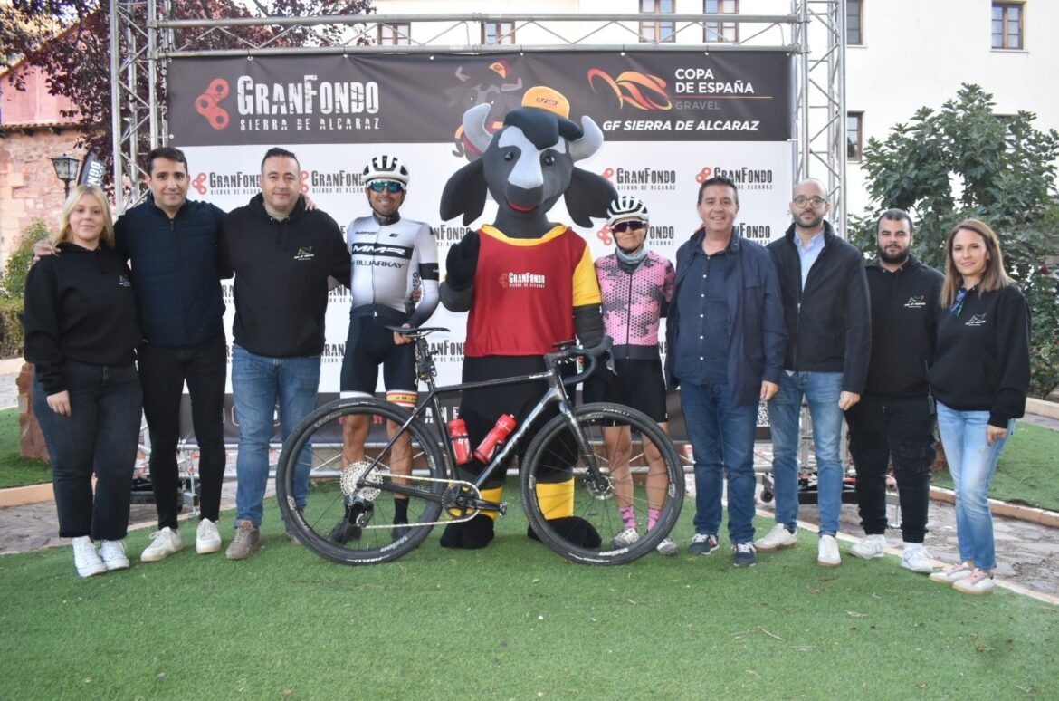 d24c2d9bd3c901d3bfff30da1ee1c05d-4ea