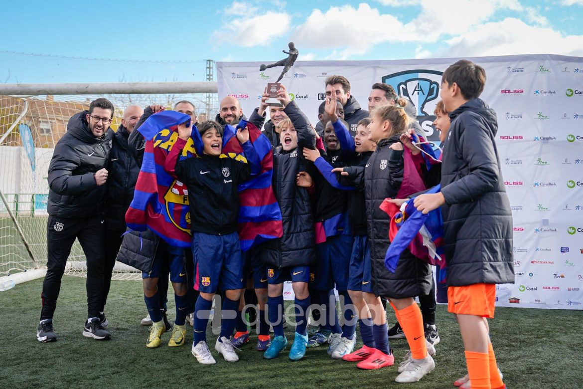 ff0ce790a397dbc4b2b40f75c255d3e8-a0f