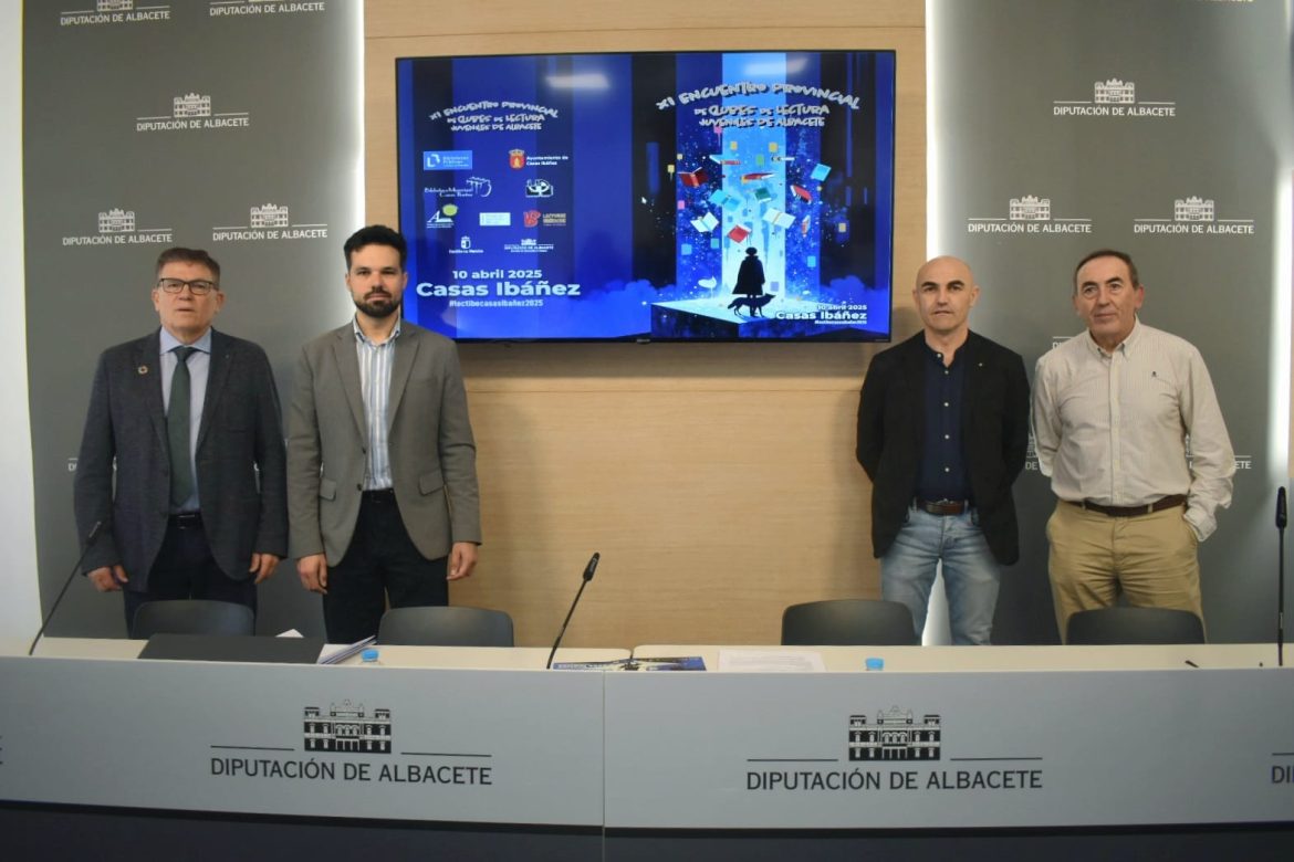 El diputado de Cultura, junto al delegado de Cultura de la JCCM y al alcalde de Casas Iba?n?ez presenta el XI Encuentro Provincial de Clubes de Lectura Juveniles de Albacete 3 (1) El XI Encuentro Provincial de Clubes de Lectura Juveniles de Albacete se celebra el próximo jueves, 10 de abril, en Casas Ibáñez en el marco del programa Lectibe2, impulsado por la Diputación de Albacete y la JCCM.