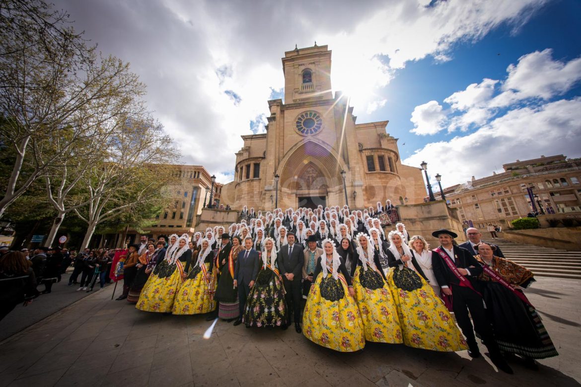mascletá en Albacete de Alicante