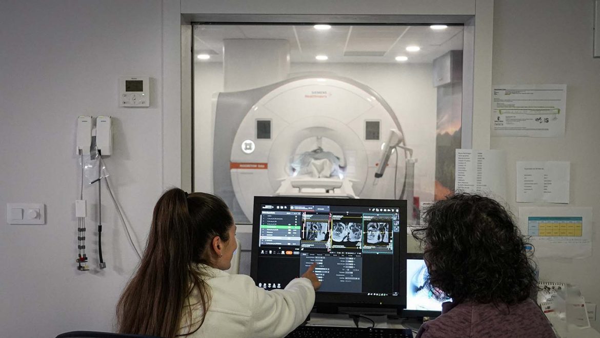 La resonancia magnética del Hospital de Almansa ha realizado unas 7.000 exploraciones en dos años