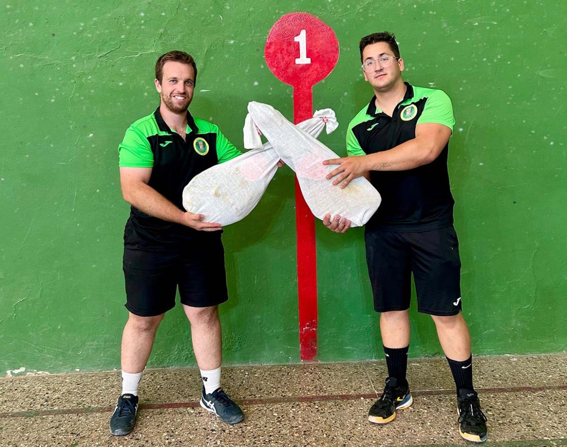 1º clasificados. El II Circuito de Frontenis de la Diputación llegó a Fuentealbilla
