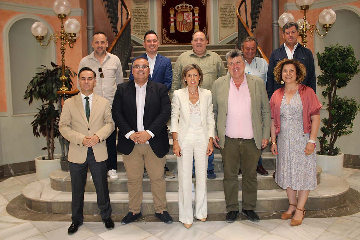 El Grupo Popular de la Diputación de Albacete ha expresado hoy el reconocimiento y gratitud por su trabajo y dedicación a quien hasta ahora ha formado parte del mismo, Josefina Mansilla, alcaldesa de Bonete
