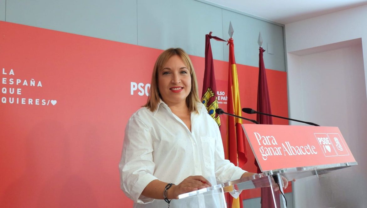 Amparo Torres, senadora por Albacete