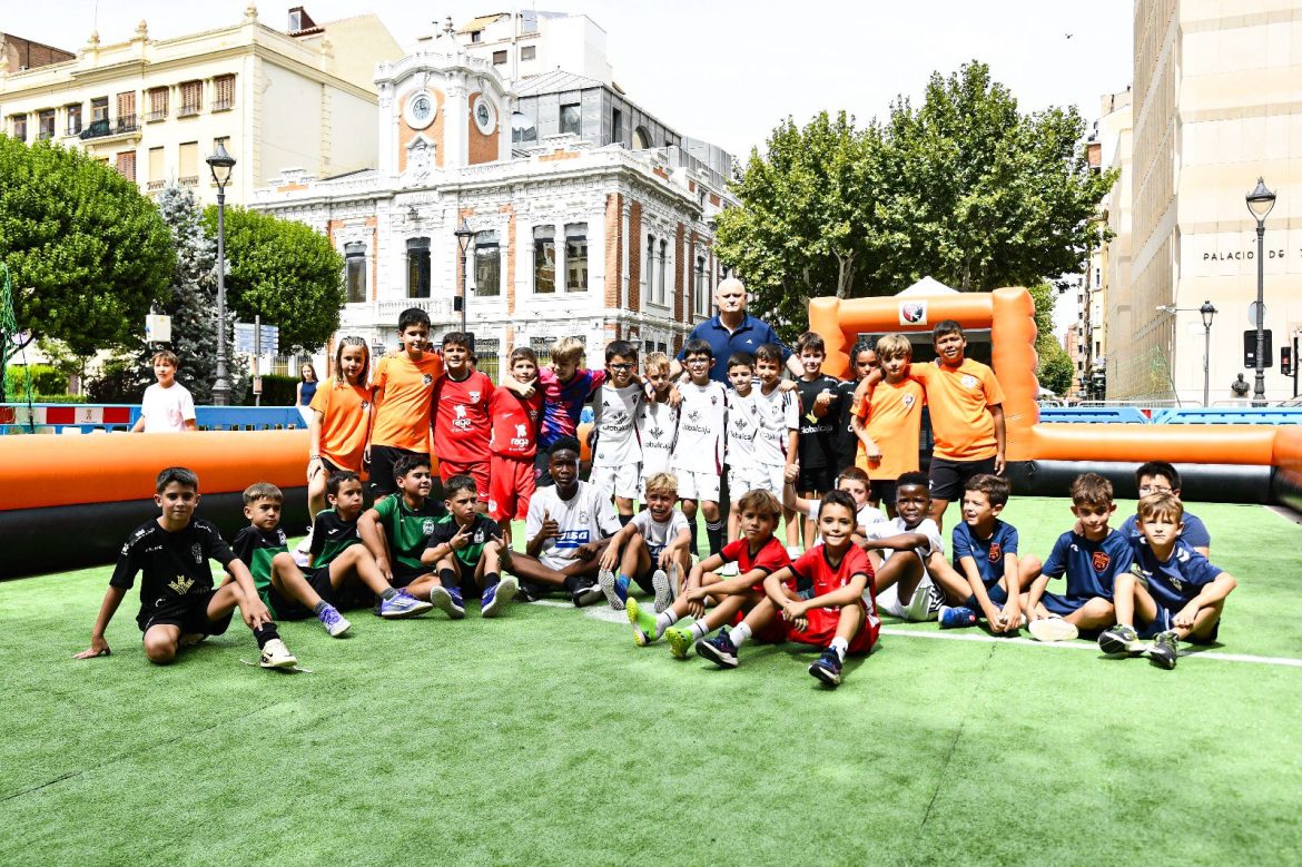 fútbol tres por tres uno