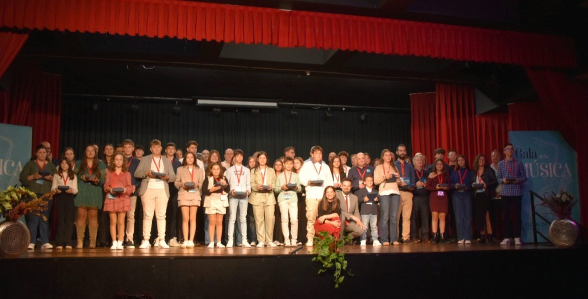 gala provincial música un