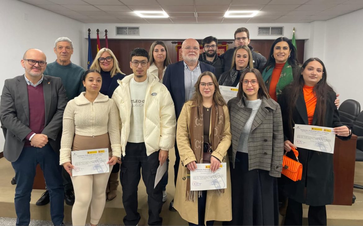 Ruiz Santos clausura en Pozo Cañada un Taller Plus que ha servido para mejorar la atención sociosanitaria a personas usuarias de la residencia de mayores