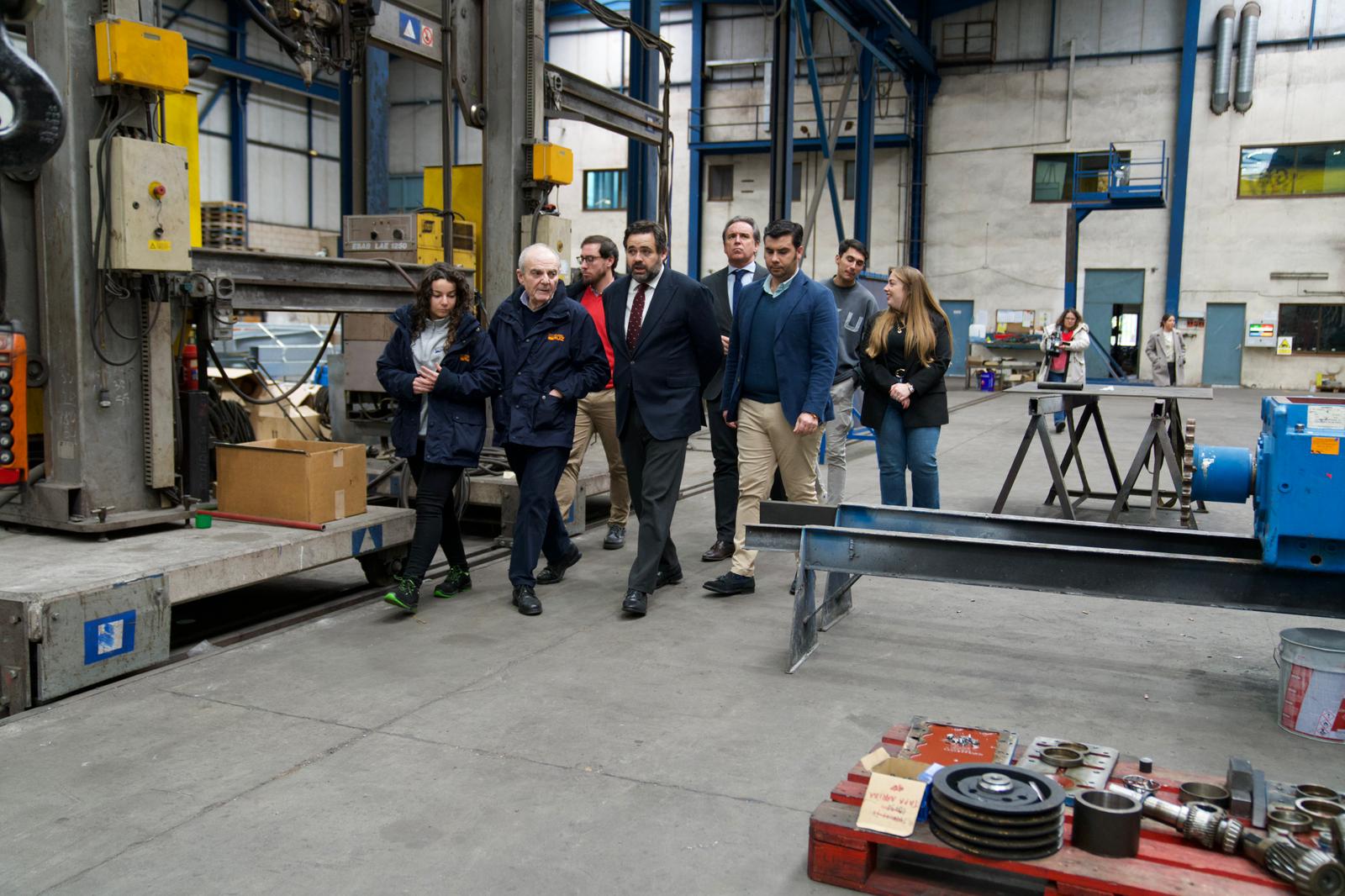 El presidente del Partido Popular de Castilla-La Mancha, Paco Núñez defiende una bajada de impuestos y menos burocracia para apoyar a las pymes