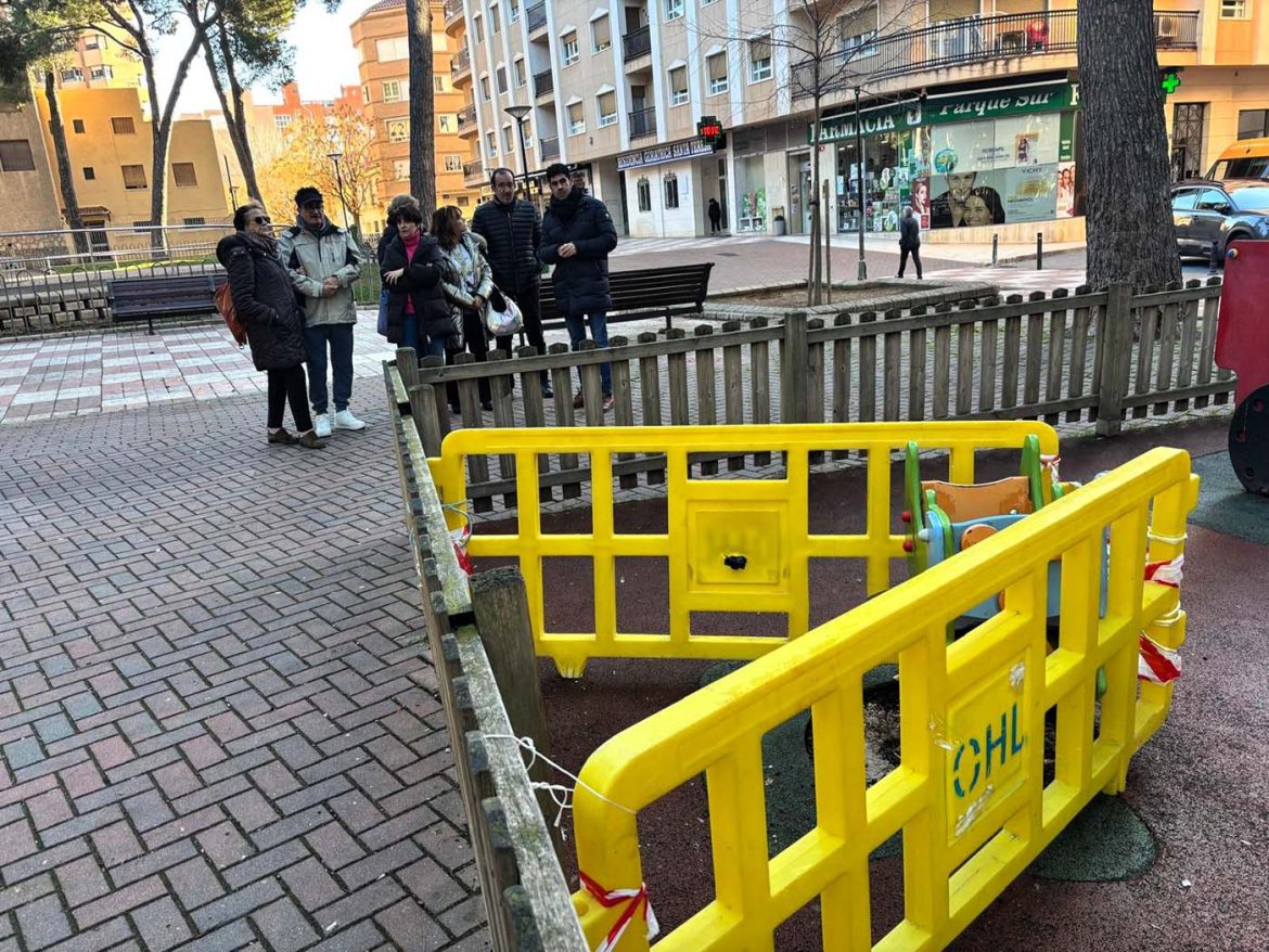 El PSOE exige la remodelación de la plaza de San Felipe Neri de Albacete