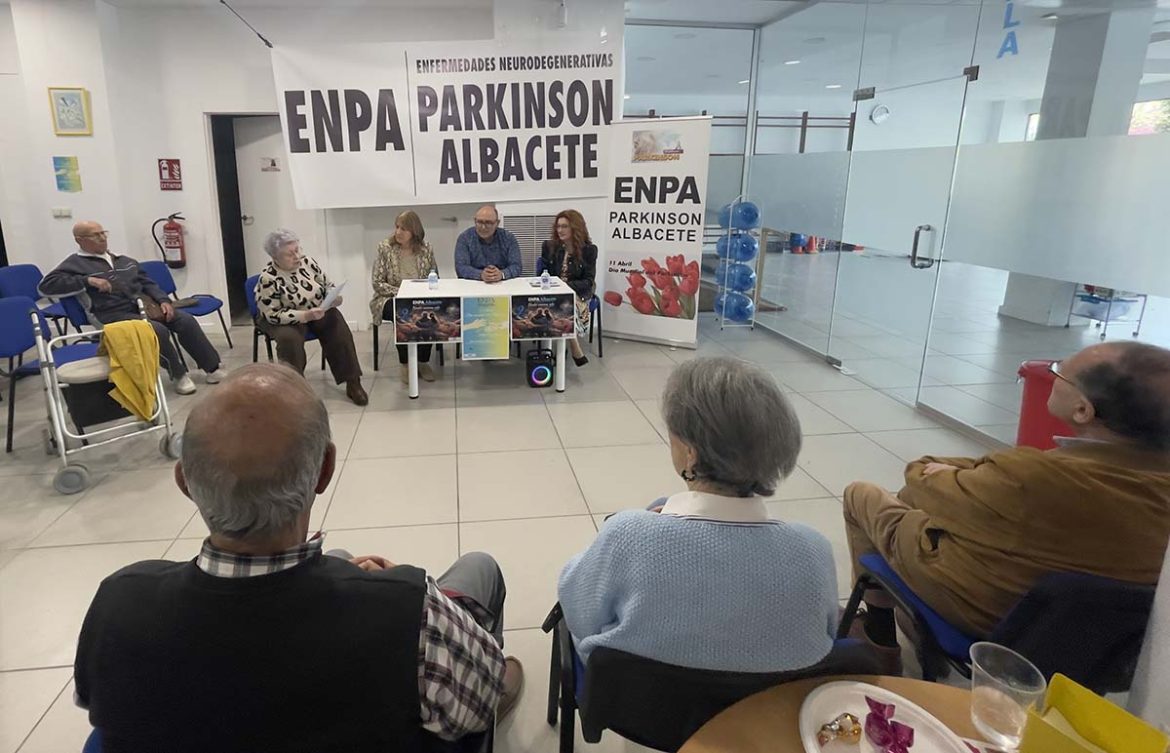La Asociación Enpa conmemora el Día del Parkinson